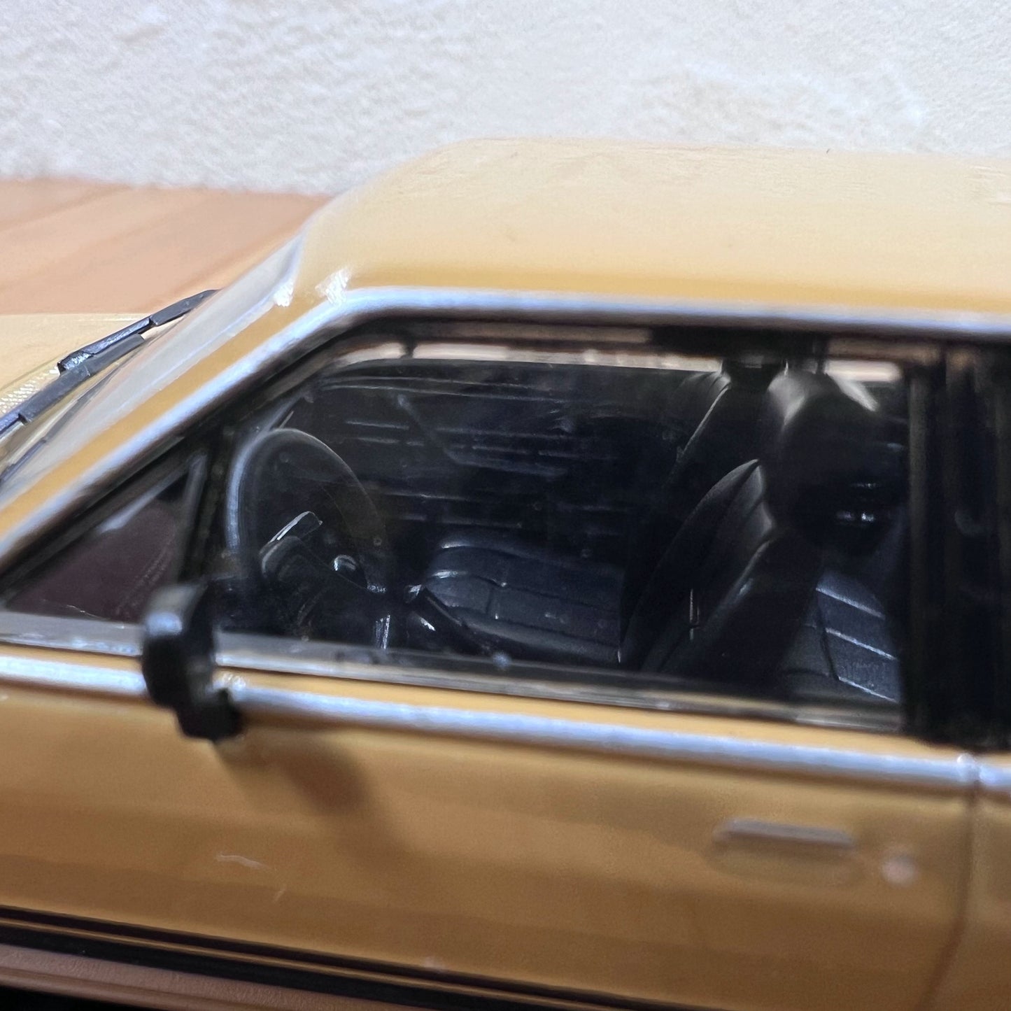 1/43 Scale 1982 Ford Del Rey Ouro Diecast Model Car