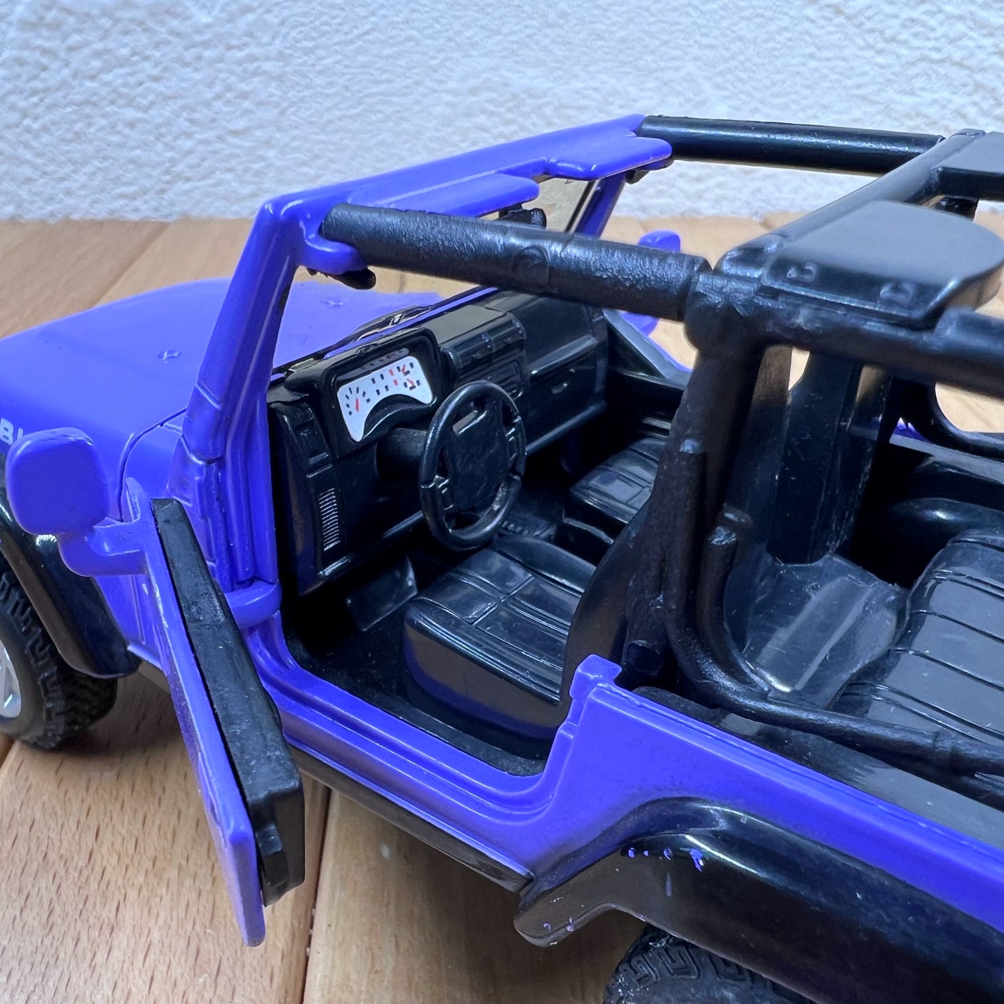 1/32 Scale Jeep Wrangler Rubicon Diecast Model Car