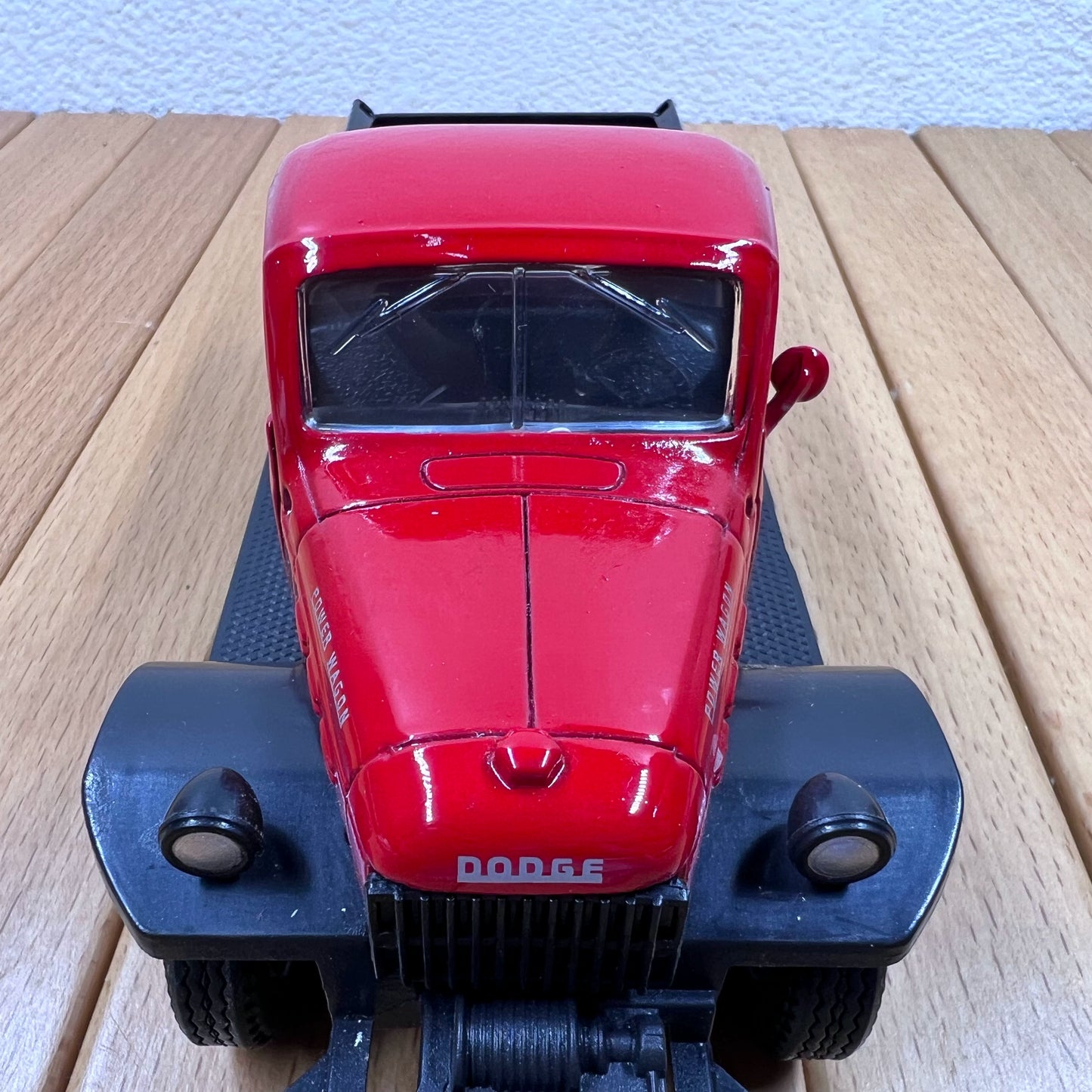 1/32 Scale 1946 Dodge Power Wagon Diecast Model Truck