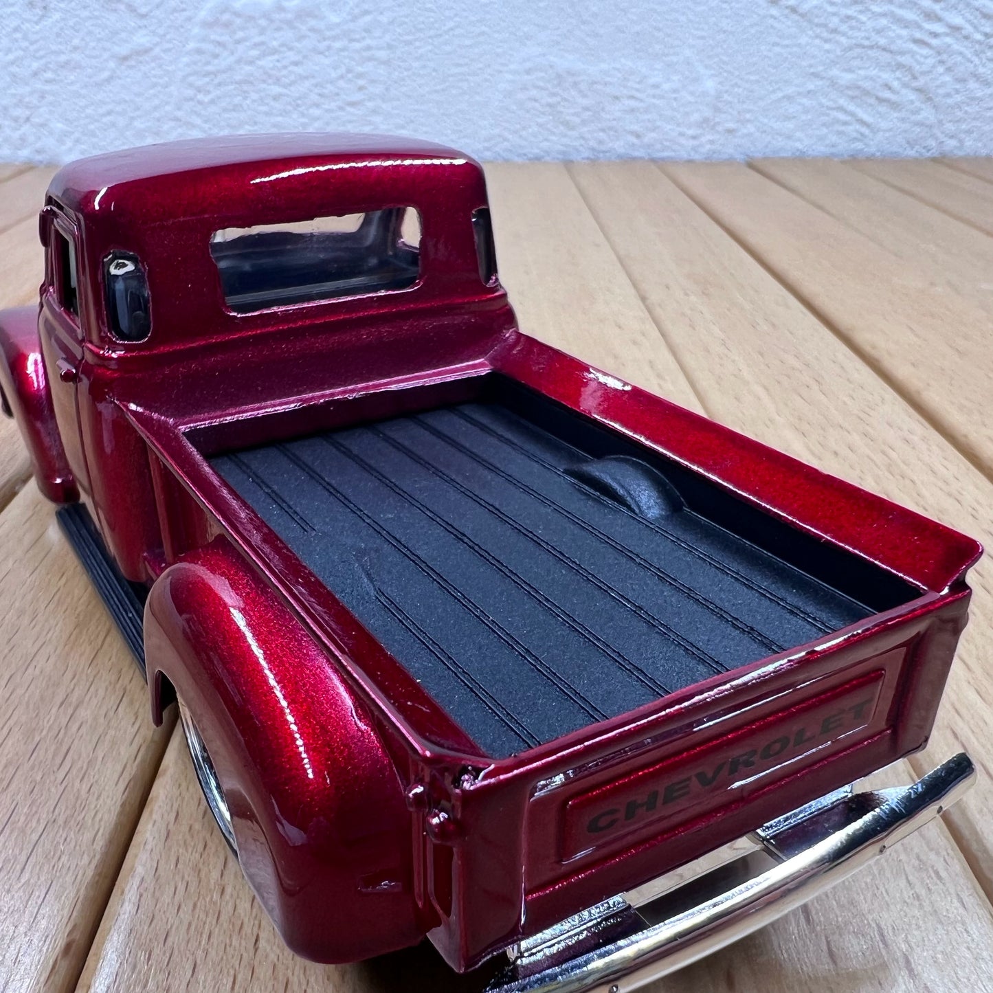 1/32 Scale 1953 Chevrolet Pickup Truck Diecast Model Vintage Car