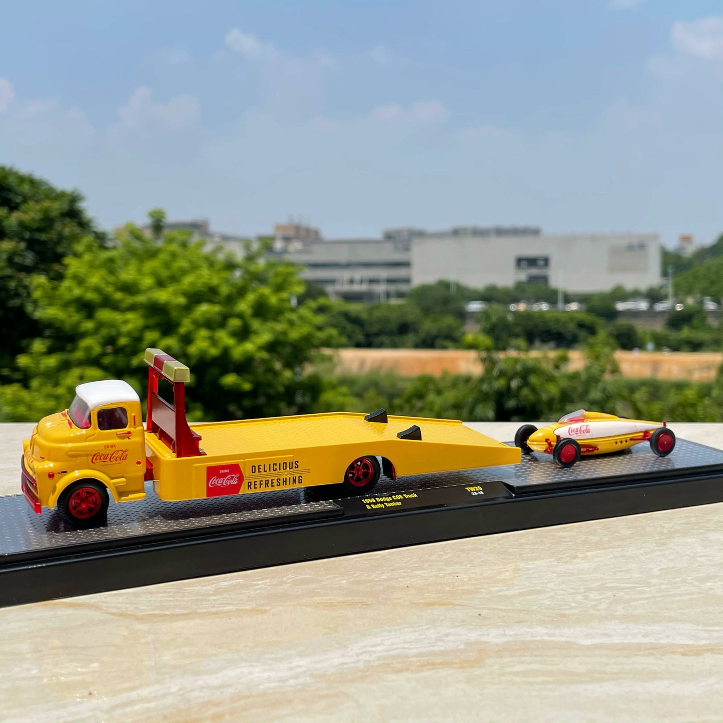 1/64 Scale 1958 Dodge COE Truck & Belly Tanker Diecast Model