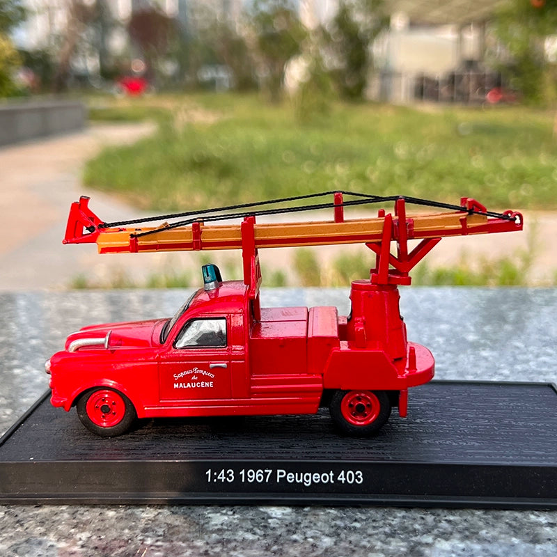 1/43 Scale 1967 Peugeot 403 Fire Vehicle Diecast Model
