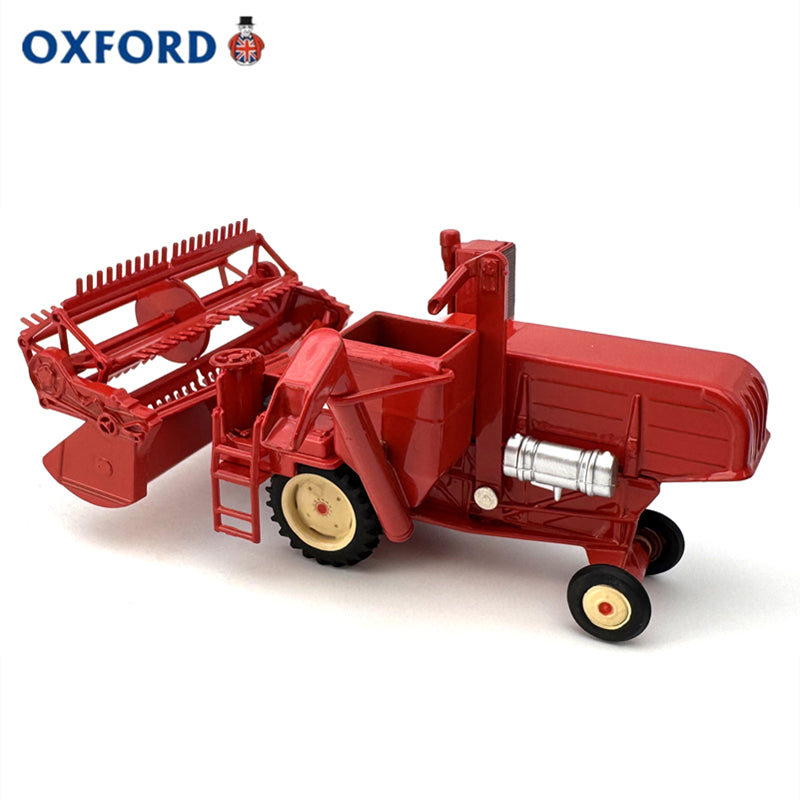 1/76 Scale Combine Harvester Red Diecast Model