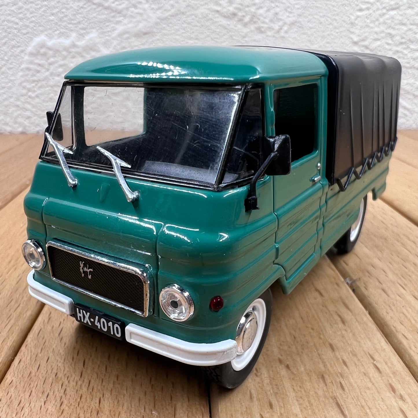 1/43 Scale Żuk A-03 Van Diecast Model Car