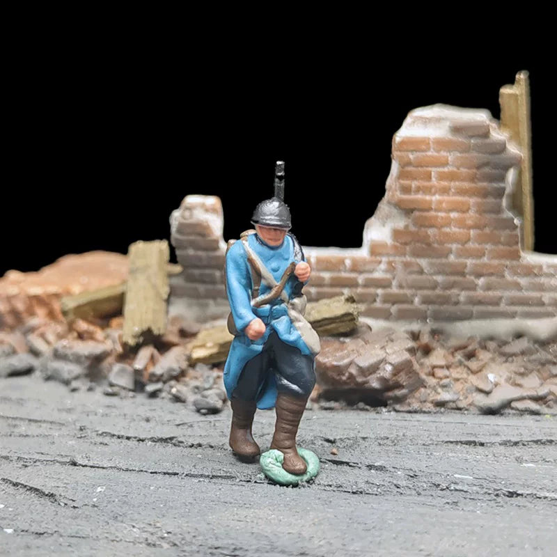 1/72 Scale French Soldiers Painted Figures for Model Dioramas