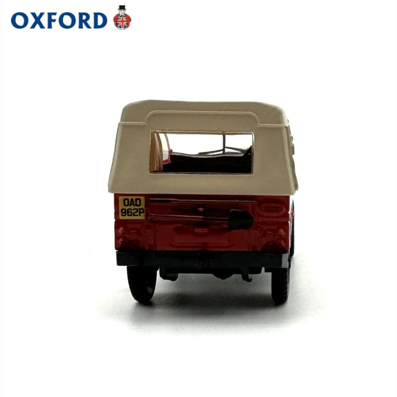 1/43 Scale Land Rover Lightweight Red Diecast Model Car