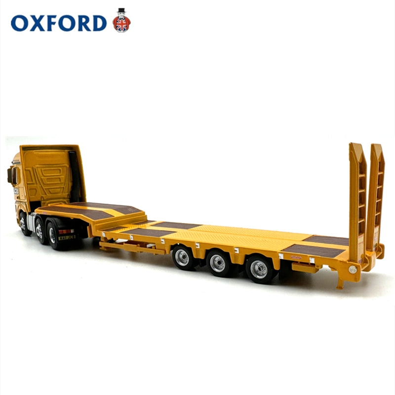 1/76 Scale Mercedes Actros Semi Low Loader Diecast Model