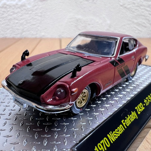 1/64 Scale 1970 Nissan Fairlady Z432 Diecast Model Car