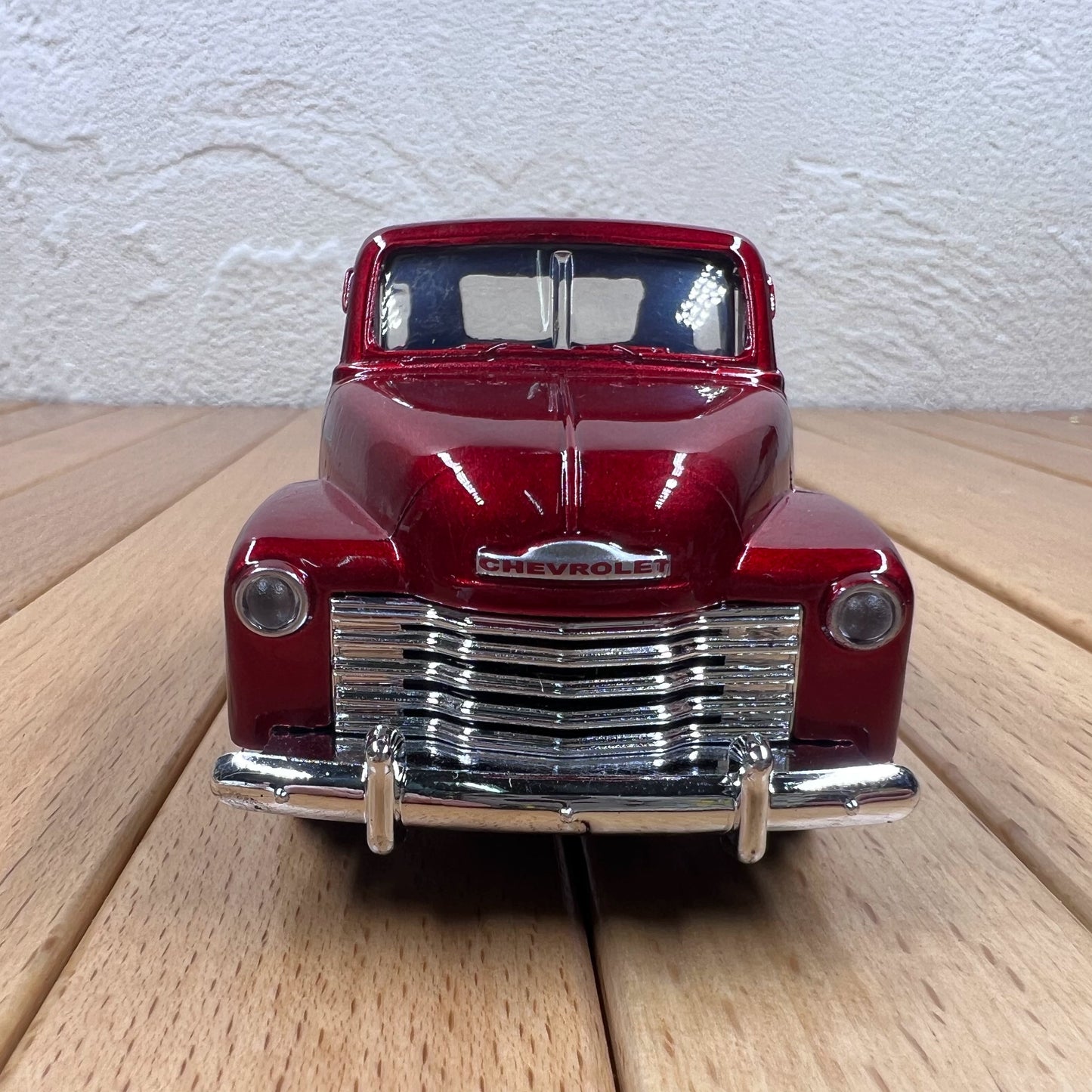 1/32 Scale 1953 Chevrolet Pickup Truck Diecast Model Vintage Car