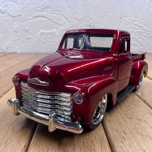 1/32 Scale 1953 Chevrolet Pickup Truck Diecast Model Vintage Car