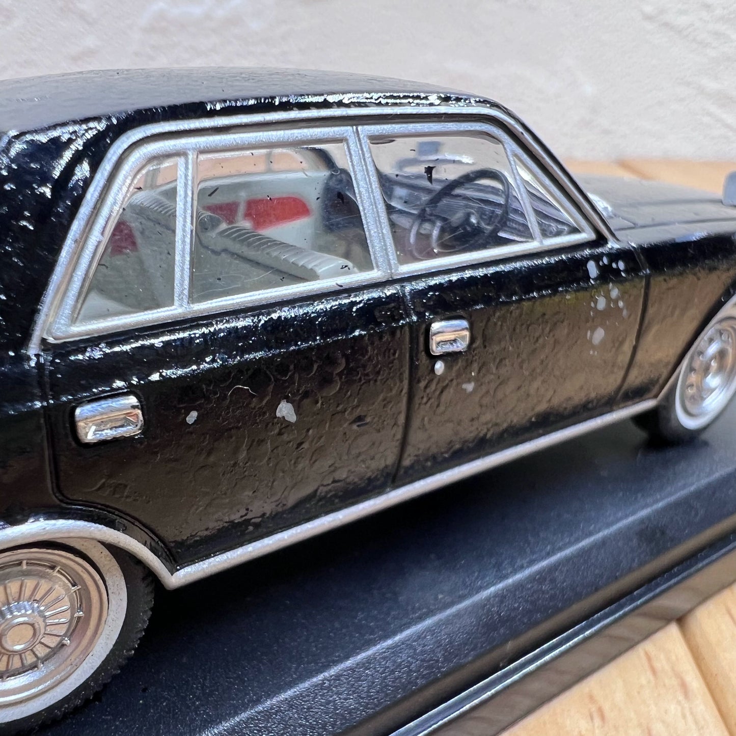 1/43 Scale 1967 Toyota Century Diecast Model Car