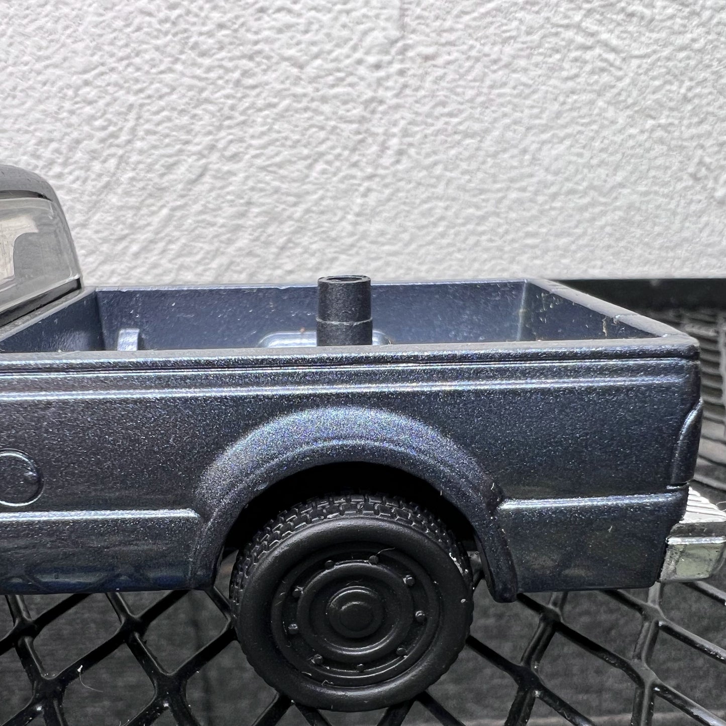 1/43 Scale 2008 Ford F-250 Diecast Model Truck