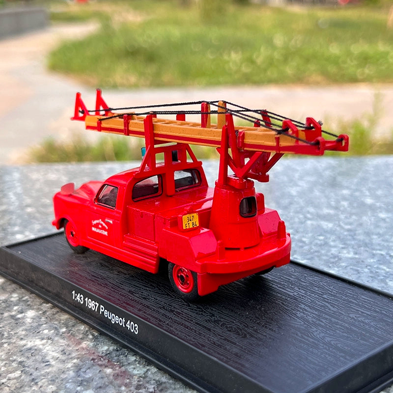 1/43 Scale 1967 Peugeot 403 Fire Vehicle Diecast Model
