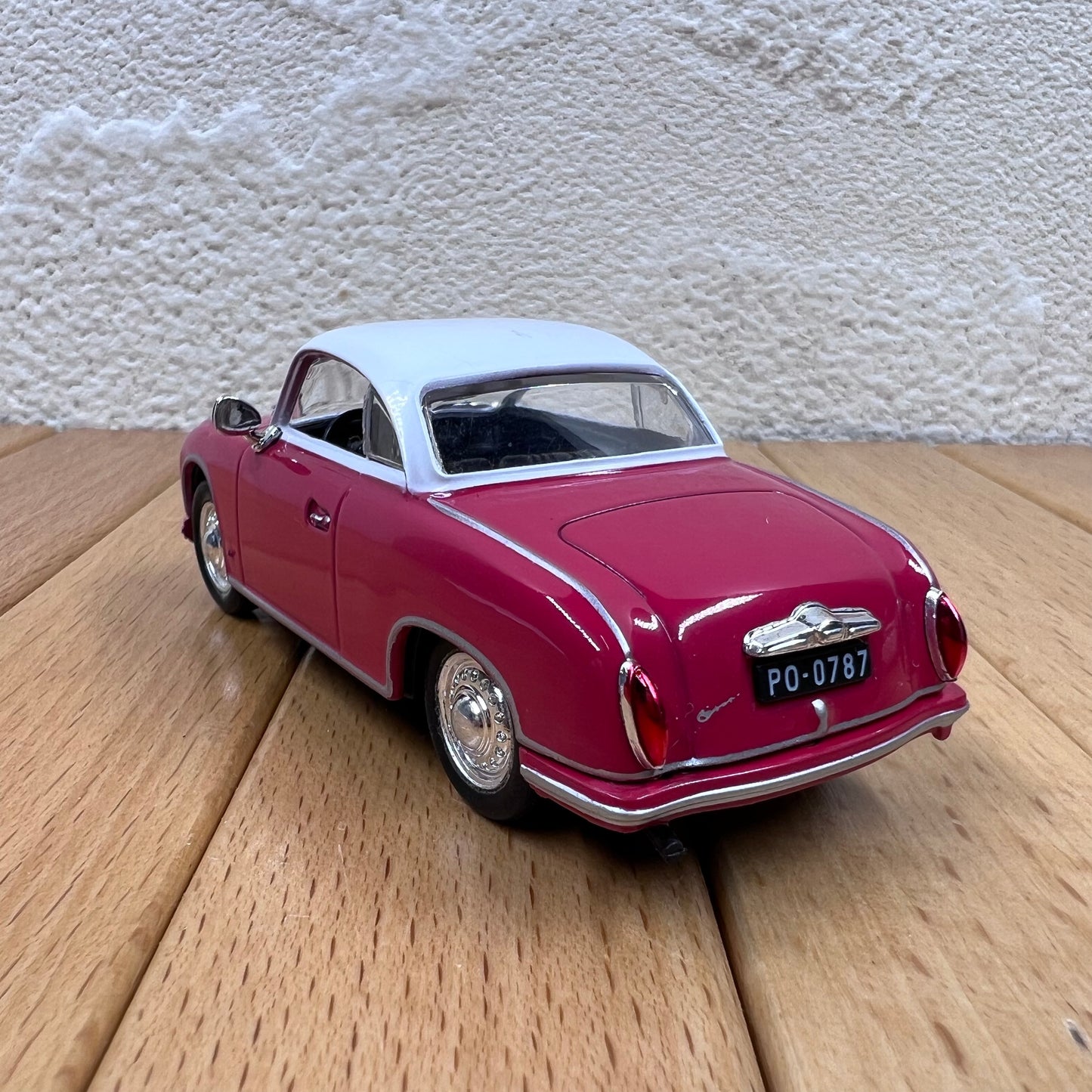 1/43 Scale 1957 AWZ P70 Zwickau Diecast Model Car