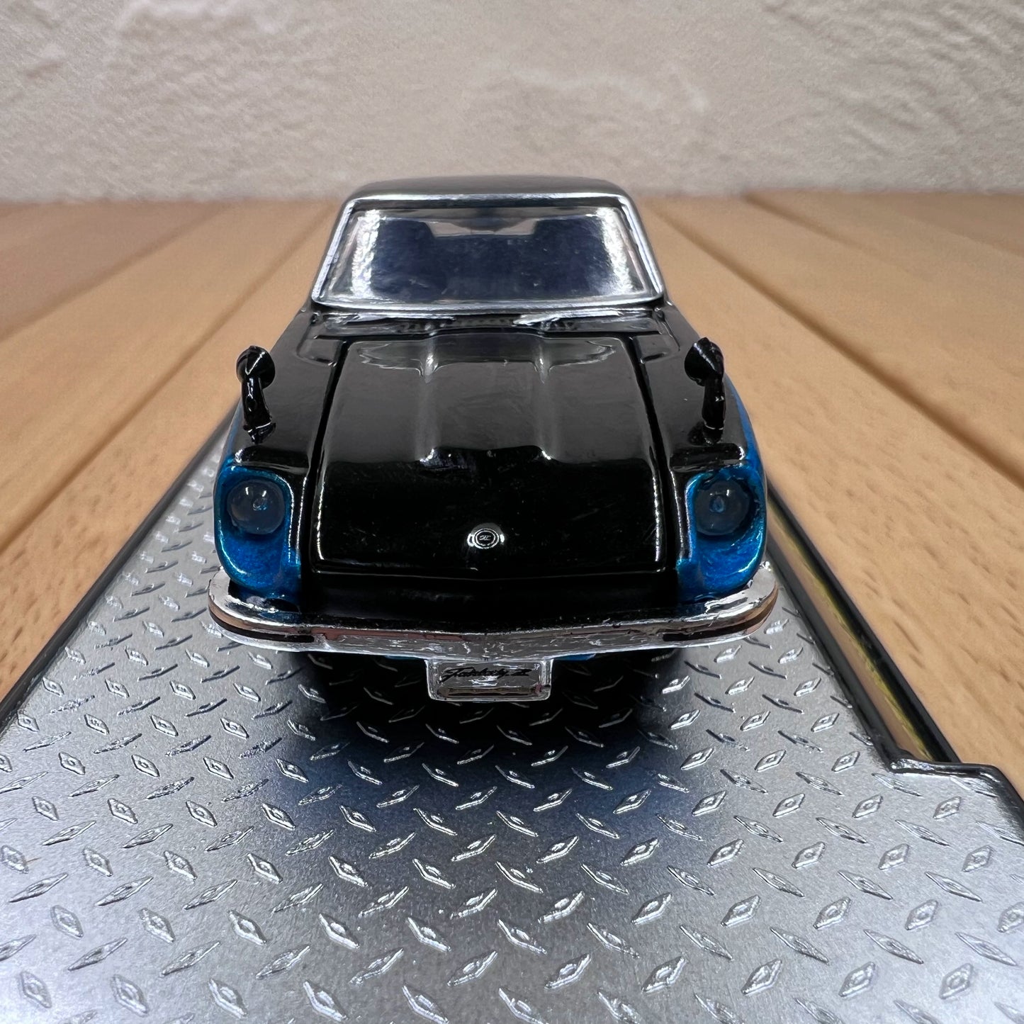 1/64 Scale 1970 Nissan Fairlady Z432 Diecast Model Car