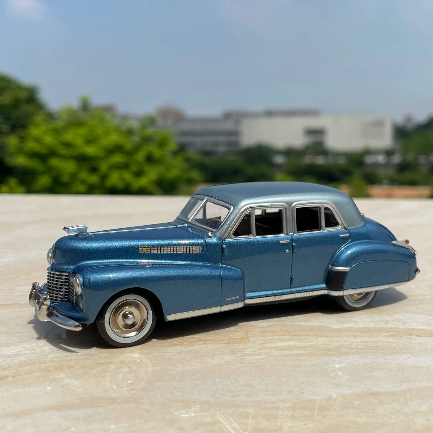 1/43 Scale 1941 Cadillac Series 75 limousine General Patton Diecast Model Car