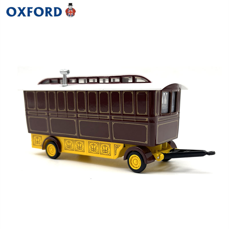 1/76 Scale Showmans Caravan Diecast Model