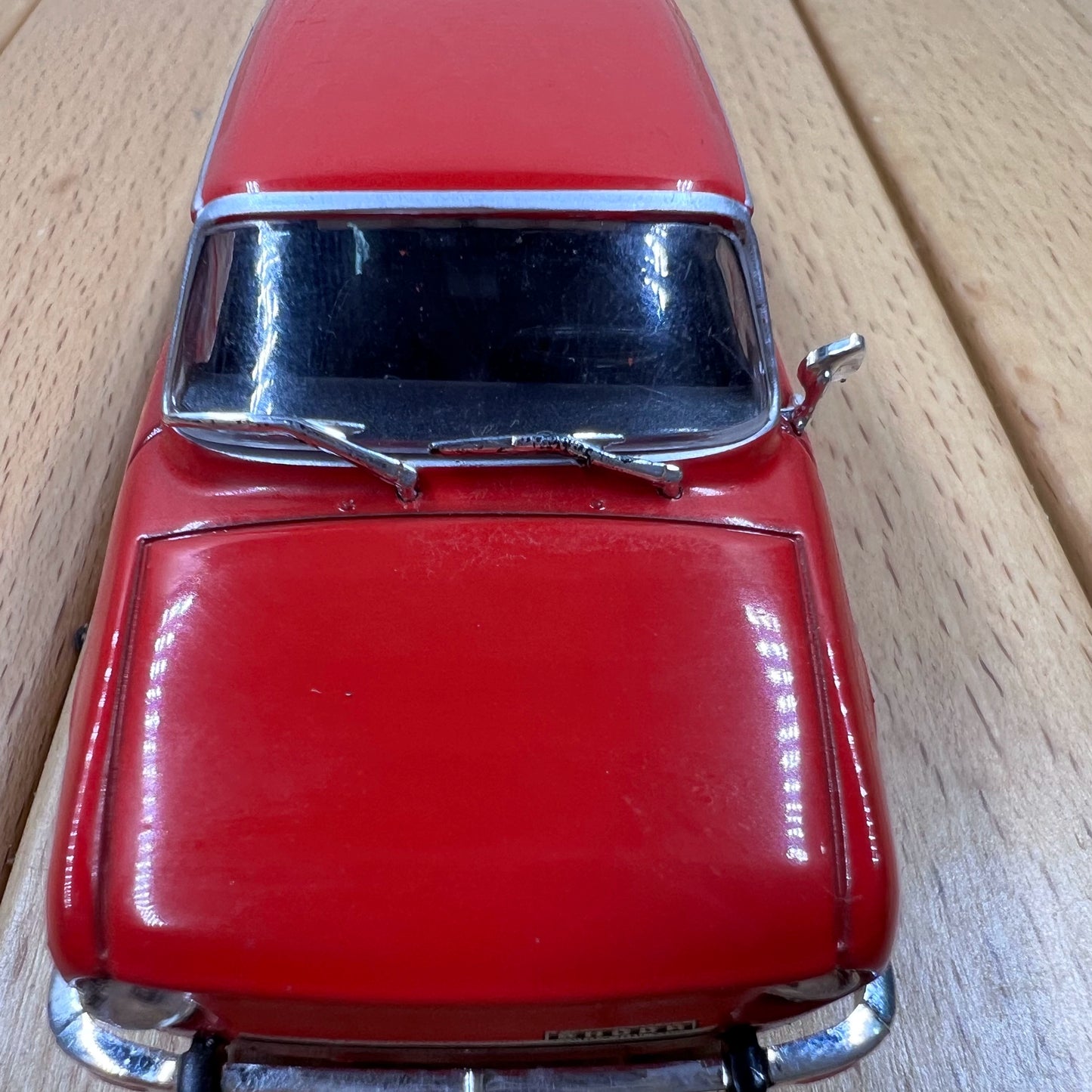 1/43 Scale 1975 Skoda 100 Diecast Model Car