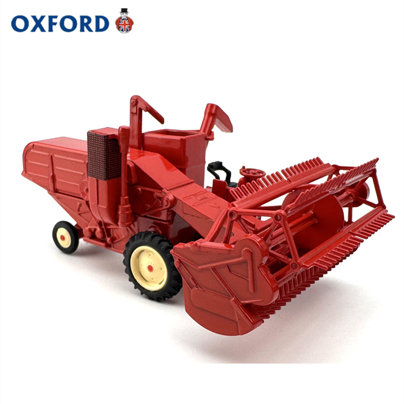 1/76 Scale Combine Harvester Red Diecast Model