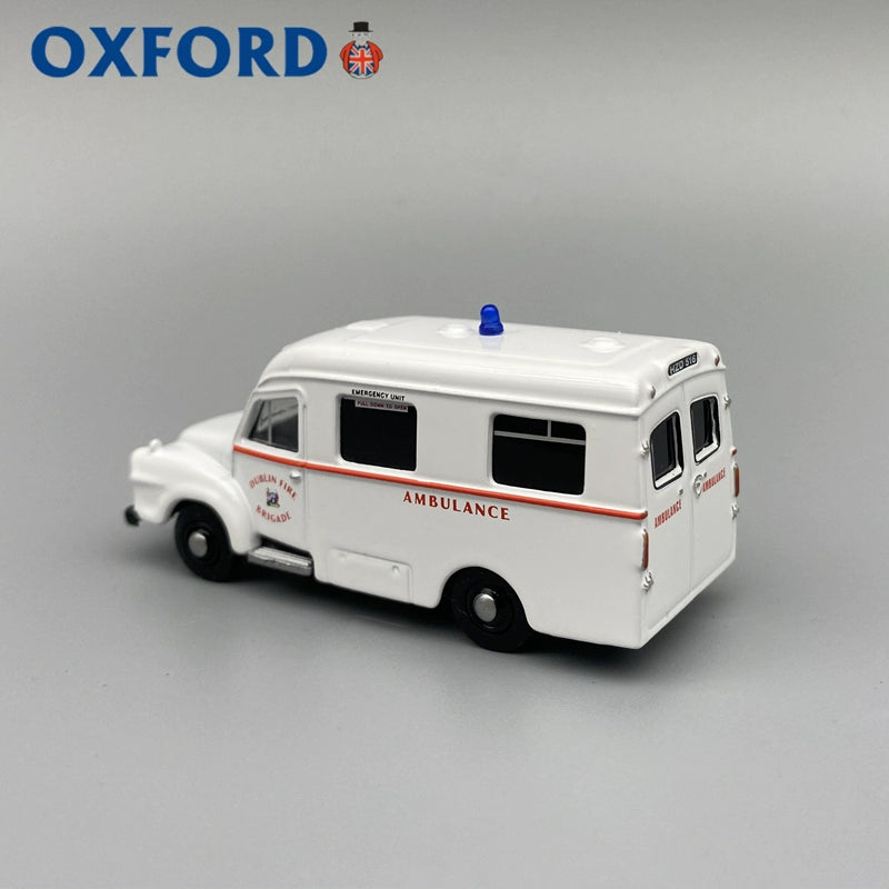 1/76 Scale Bedford J1 Ambulance Dublin Diecast Model