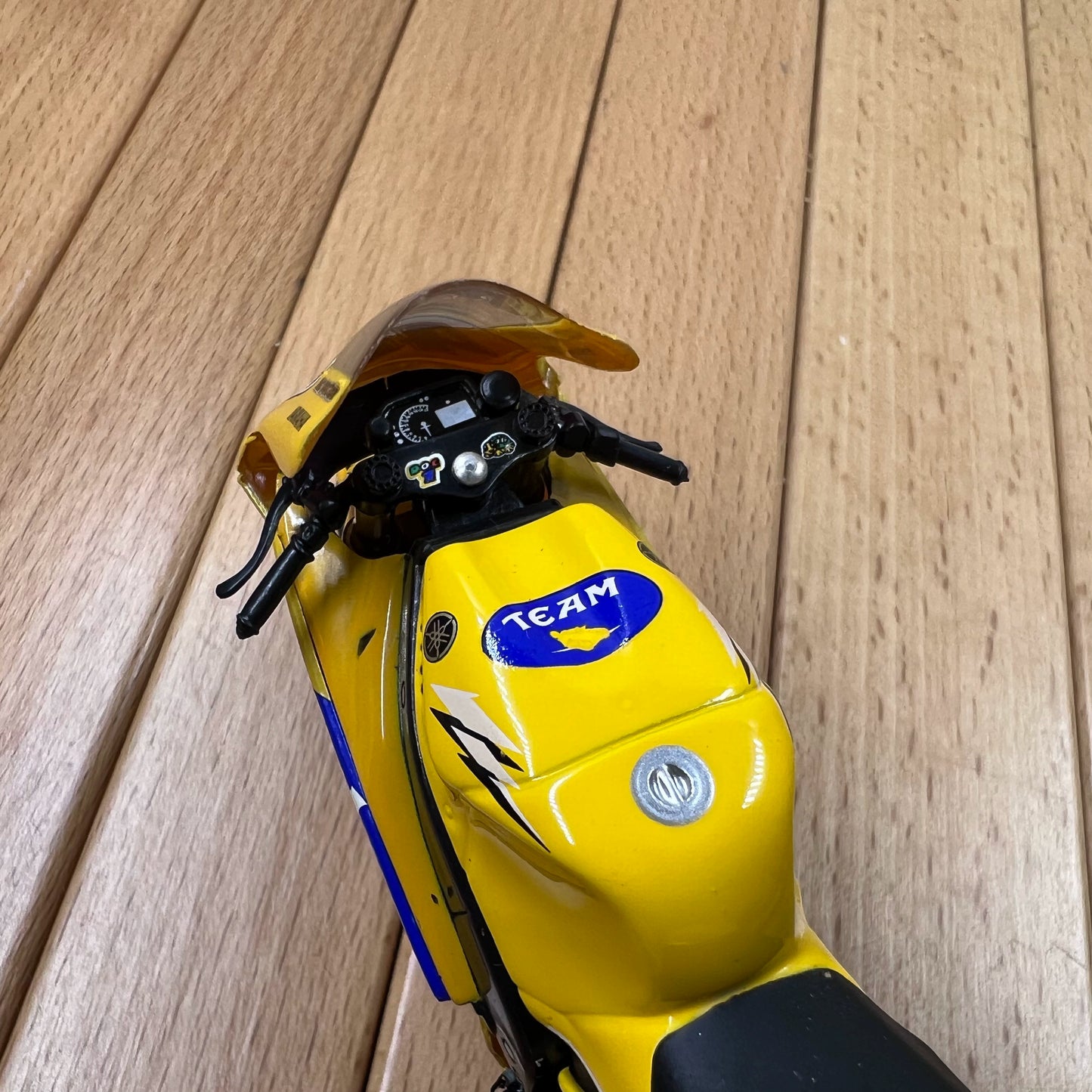 1/18 Scale 2006 Yamaha YZR-M1 Valentino Rossi Motorcycle Diecast Model
