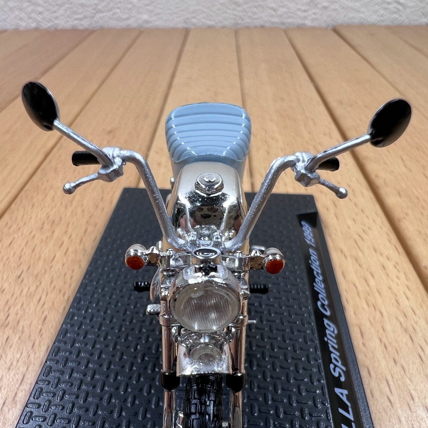 1/24 Scale 1999 Honda Gorilla Spring Collection Motorcycle Diecast Model