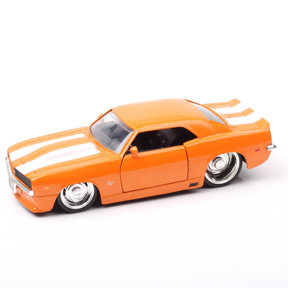 1/32 Scale 1969 Chevrolet Camaro SS Muscle Car Diecast Model