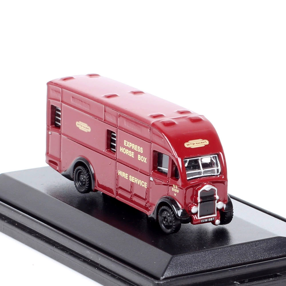 1/148 Scale Albion Horsebox Diecast Model