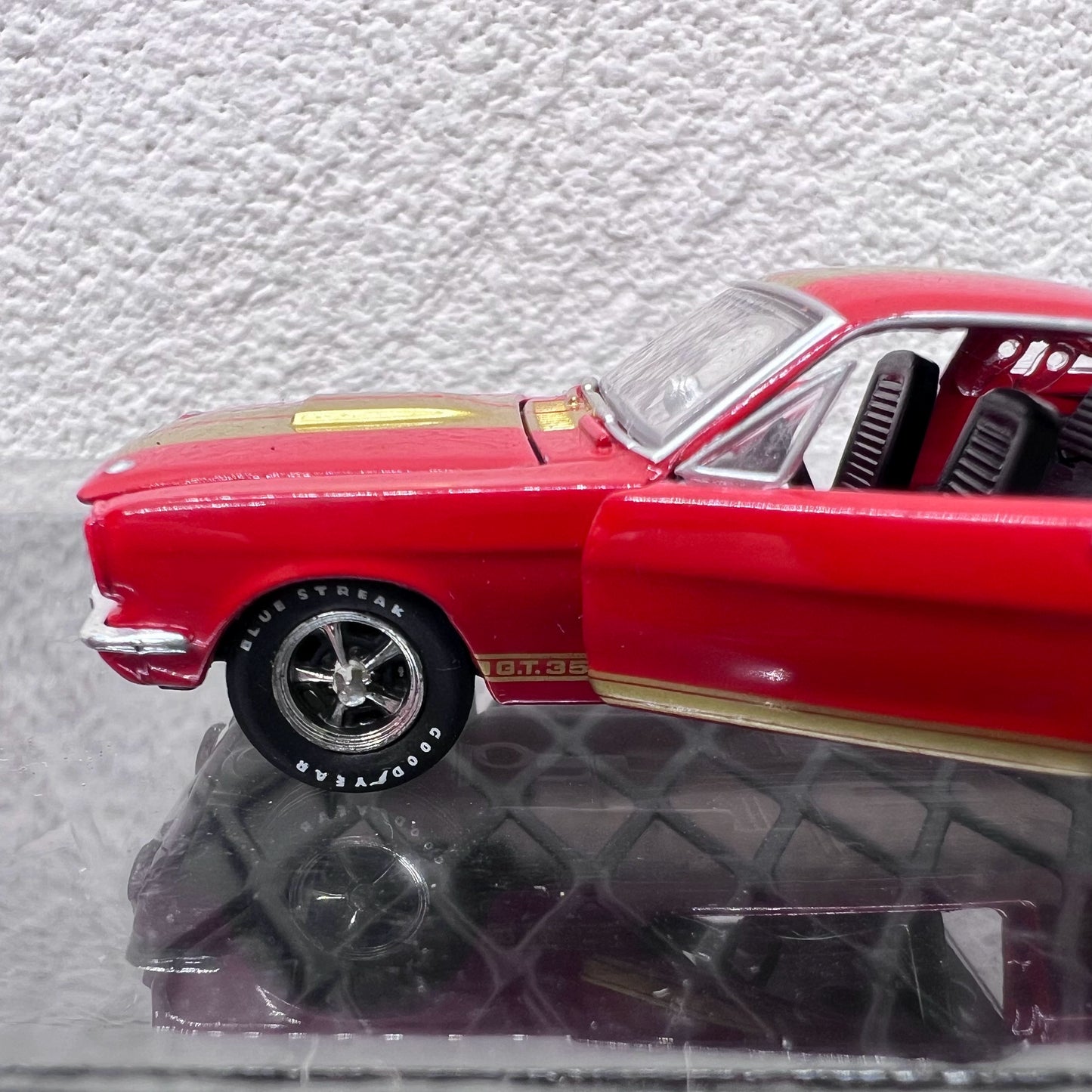 1/64 Scale Shelby GT350H Diecast Model Car