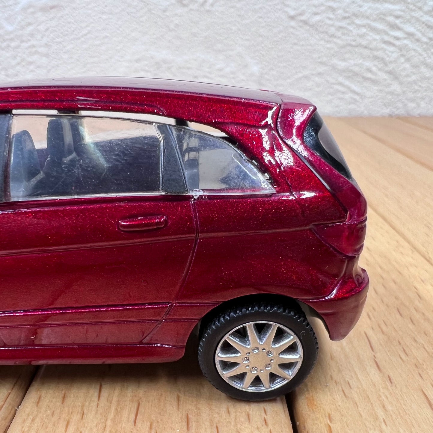 1/43 Scale 2006 Mercedes-Benz B-Class Diecast Model Car