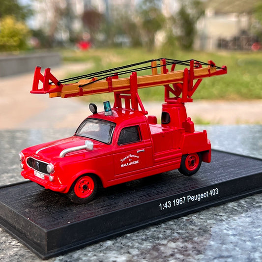 1/43 Scale 1967 Peugeot 403 Fire Vehicle Diecast Model