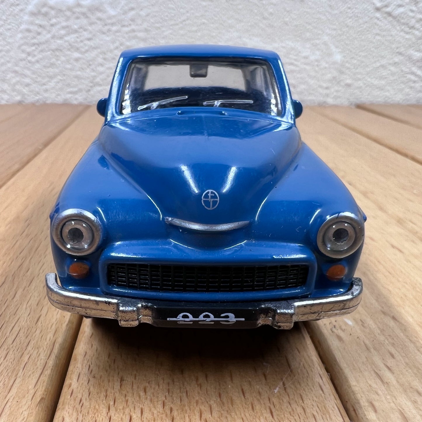 1/43 Scale 1946 FSO Warszawa 223 Diecast Model Car