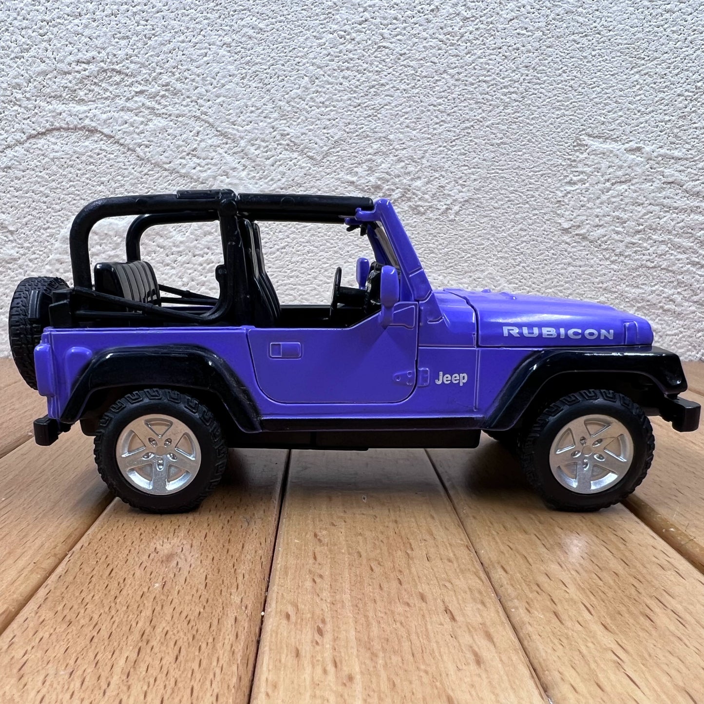 1/32 Scale Jeep Wrangler Rubicon Diecast Model Car