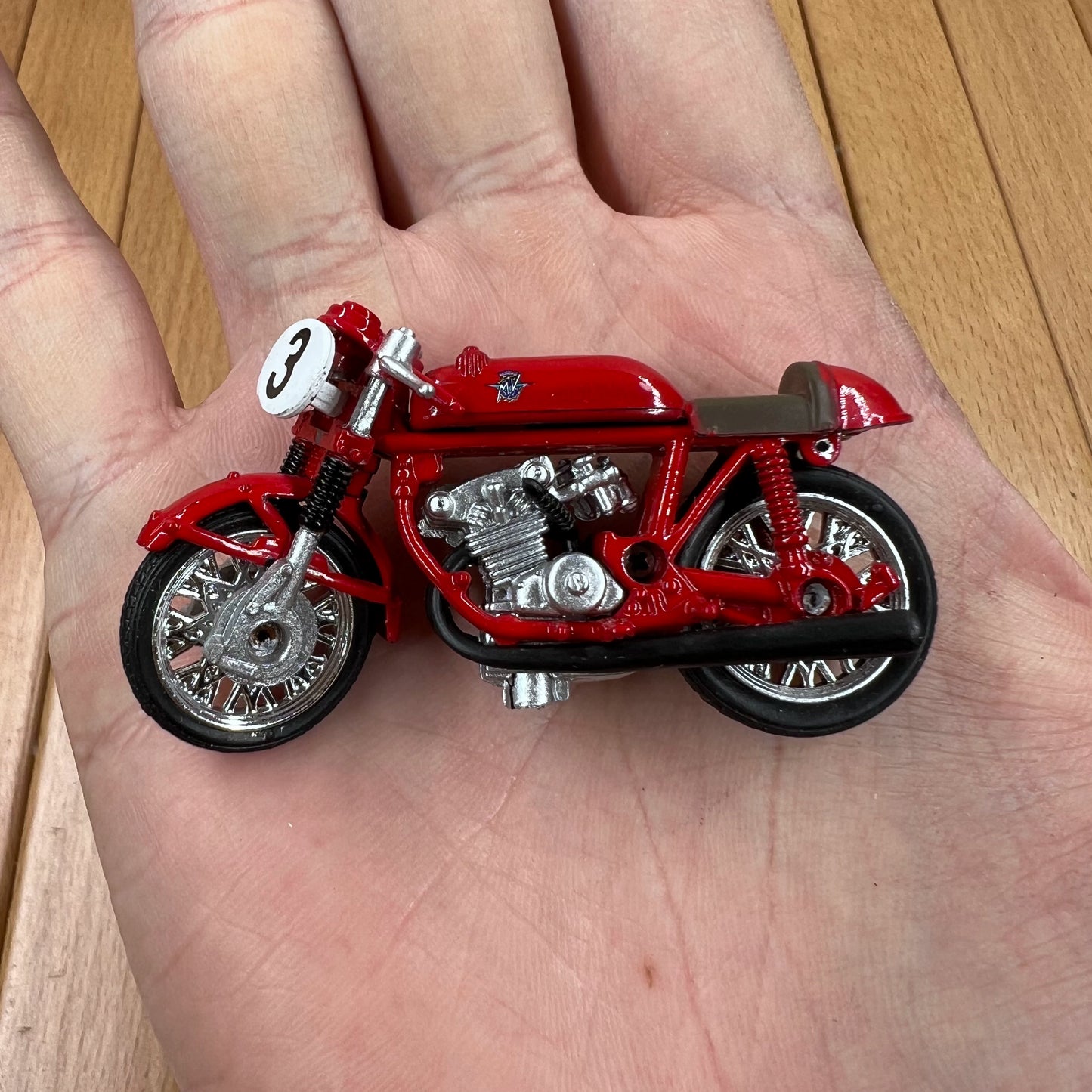 1/32 Scale MV Agusta Diecast Model Motorcycle