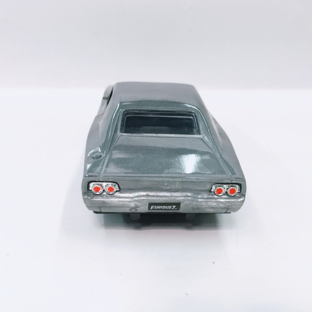 1/32 Scale 1968 Dodge Charger R/T Diecast Model Car