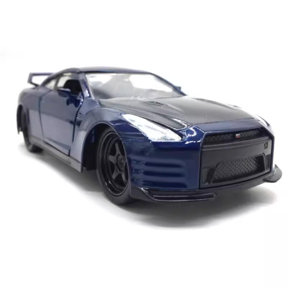 1/32 Scale Nissan GT-R R35 Sports Car Diecast Model