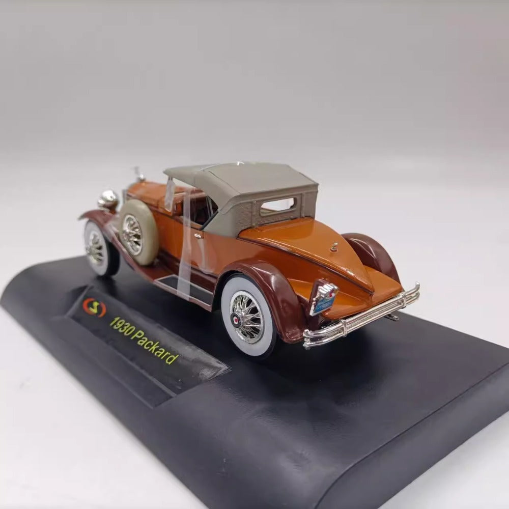 1/32 Scale 1930 Packard Vintage Car Diecast Model