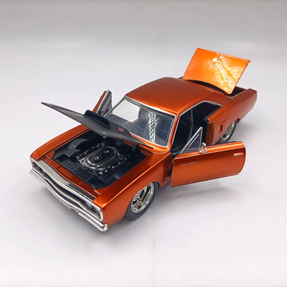 1/24 Scale Dom's Plymouth Road Runner Diecast Model Car