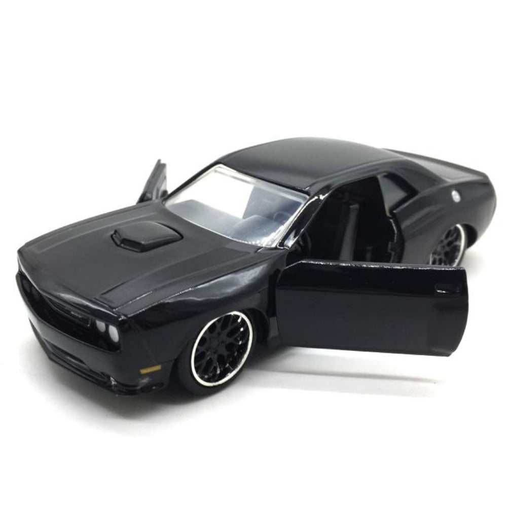 1/32 Scale 2012 Dodge Challenger SRT8 Diecast Model Car