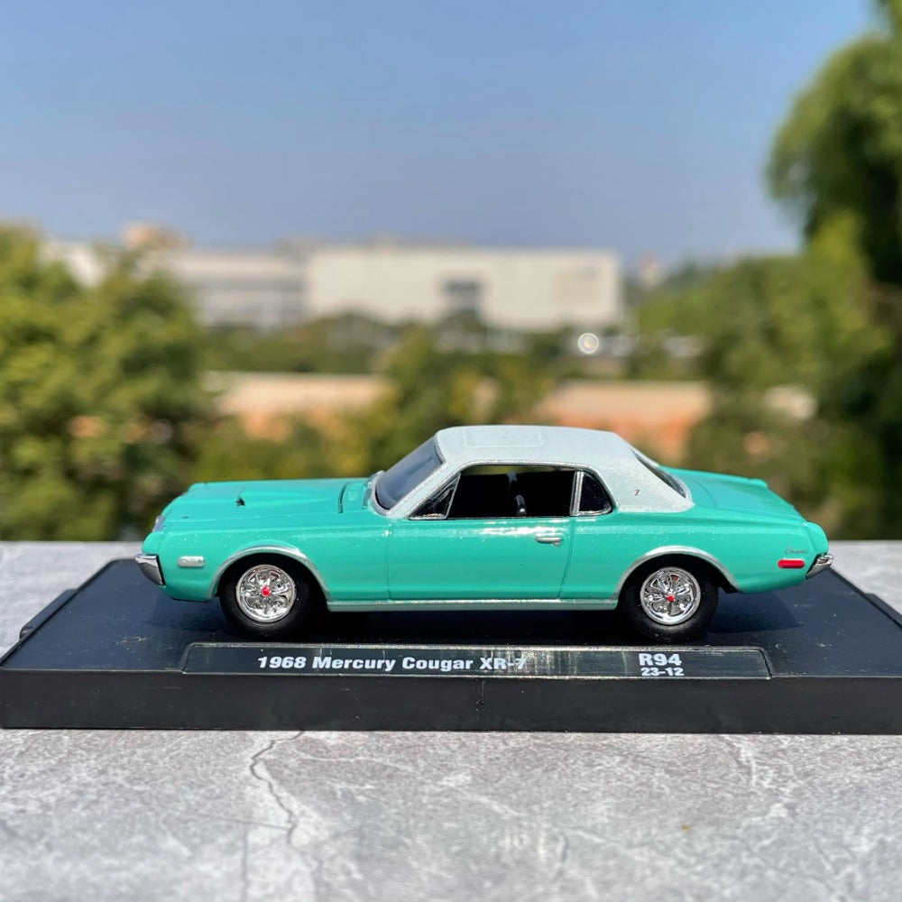 1/64 Scale 1968 Mercury Cougar XR-7 Pony Car Diecast Model