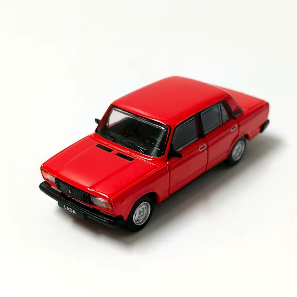 1/64 Scale Lada 2105 Soviet Saloon Car Diecast Model