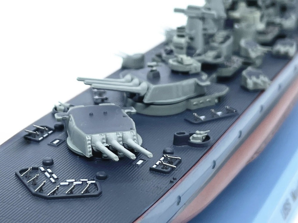 1/1000 Scale USS Montana BB-67 Battleship Diecast Model