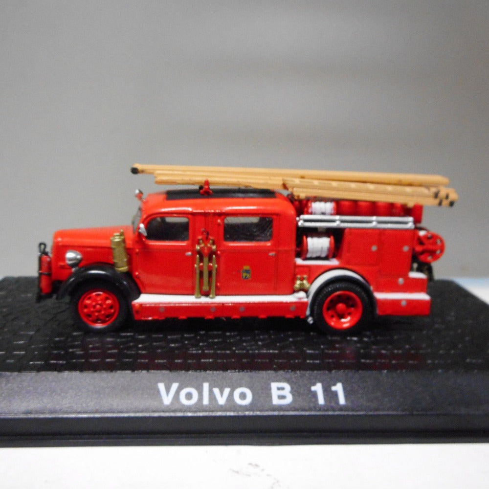 1/72 Scale Volvo B 11 Fire Engine Diecast Model