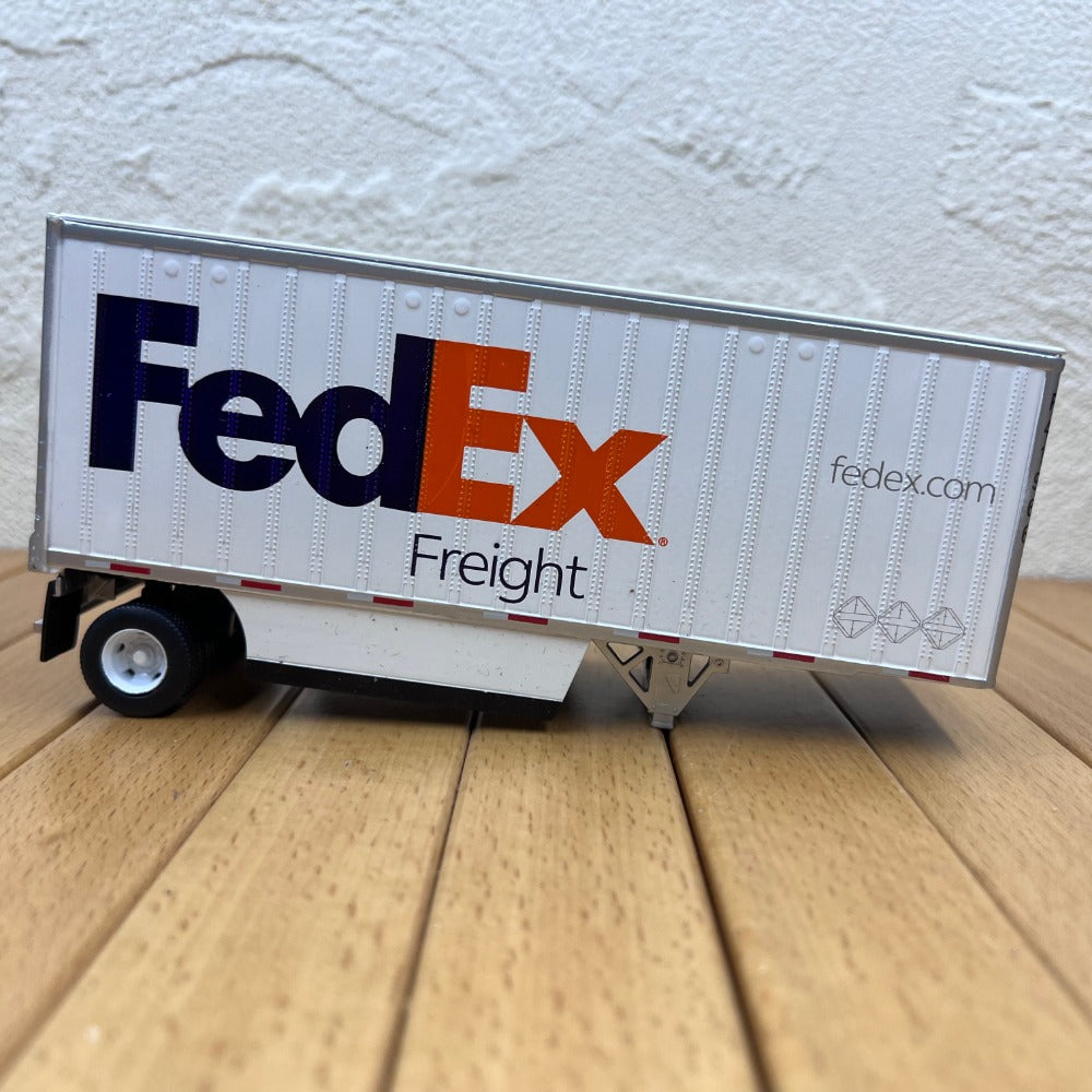 1/50 Scale Fedex Freight Trailer Diecast Model
