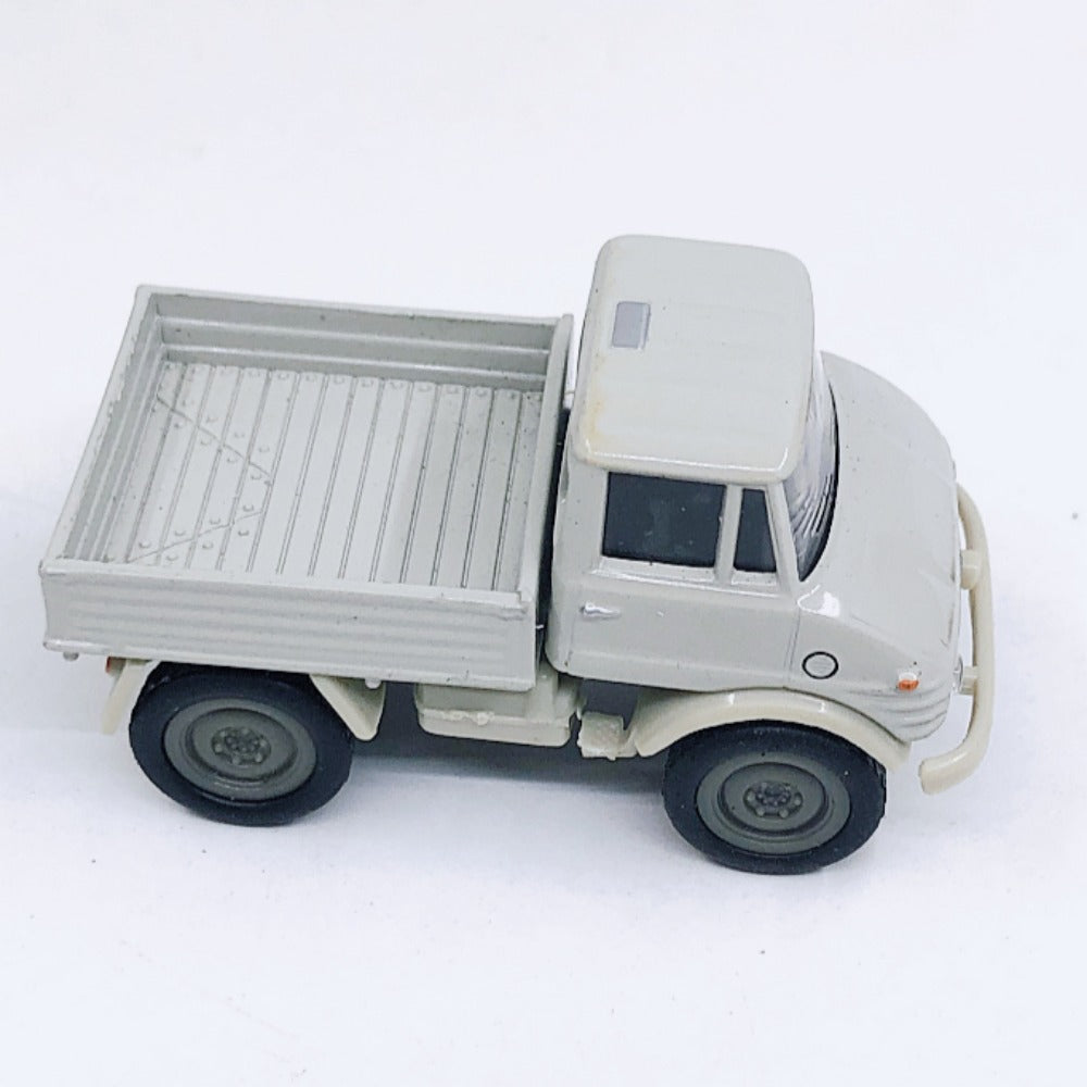 1/87 Scale Mercedes-Benz Pickup Truck Diecast Model Car
