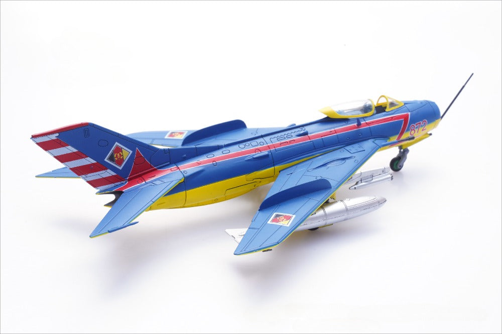 1/72 Scale Mikoyan-Gurevich MiG-19 Farmer Soviet Fighter Aircraft Diecast Model