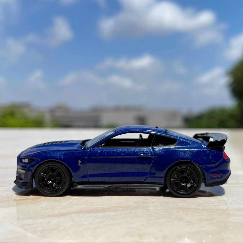 1/64 Scale 2020 Shelby GT500 Diecast Model Car