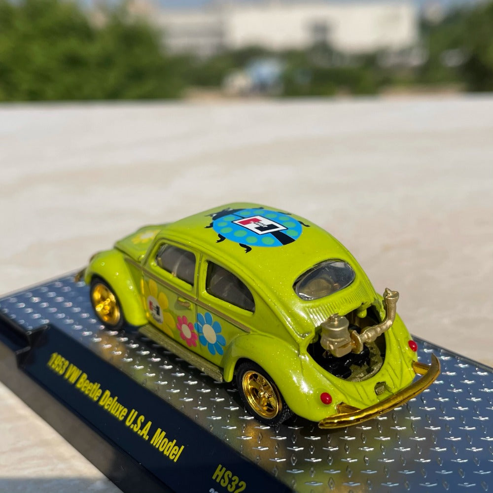 1/64 Scale 1953 Volkswagen Beetle Deluxe Diecast Model Car