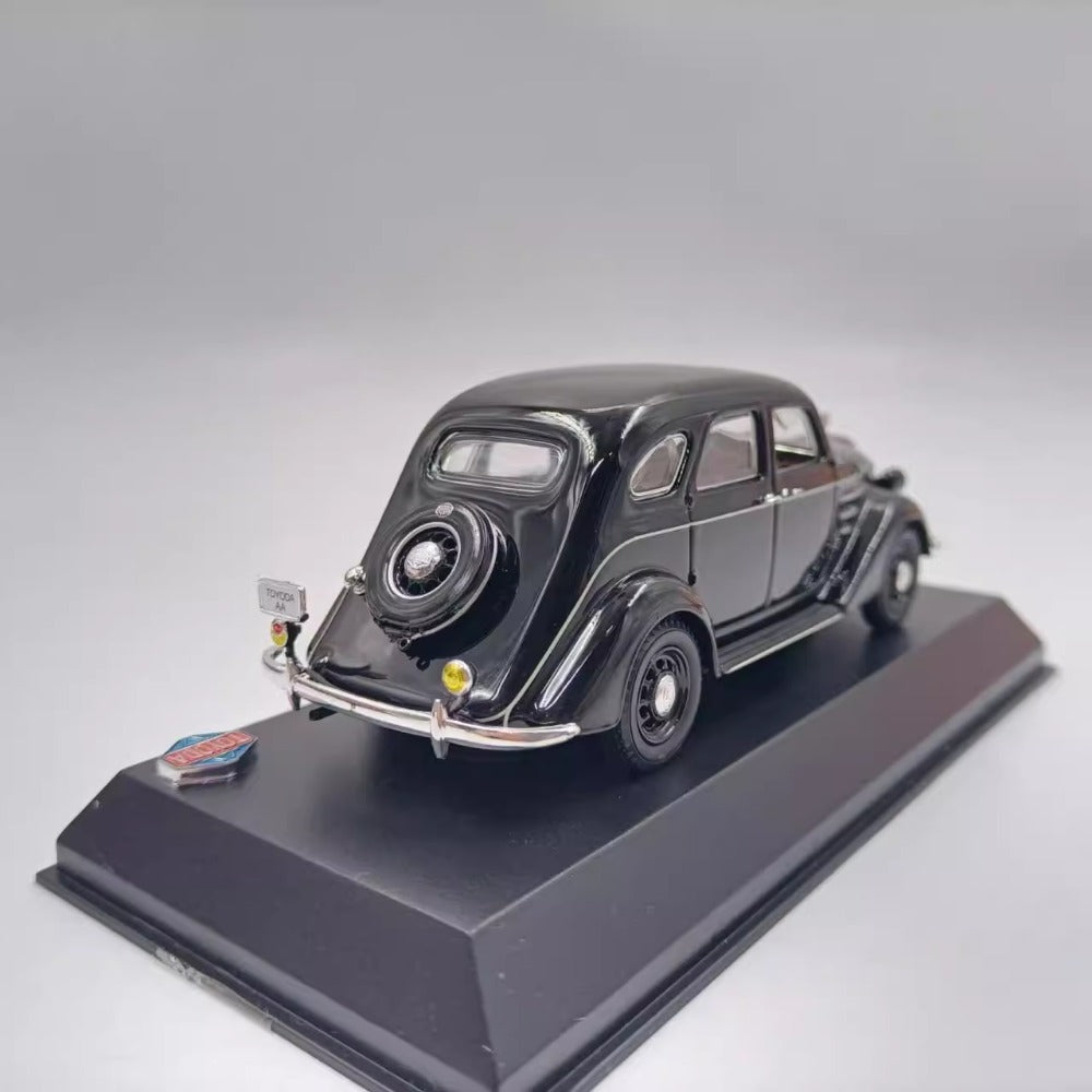 1/43 Scale 1936 Toyota AA Sedan Diecast Model Car