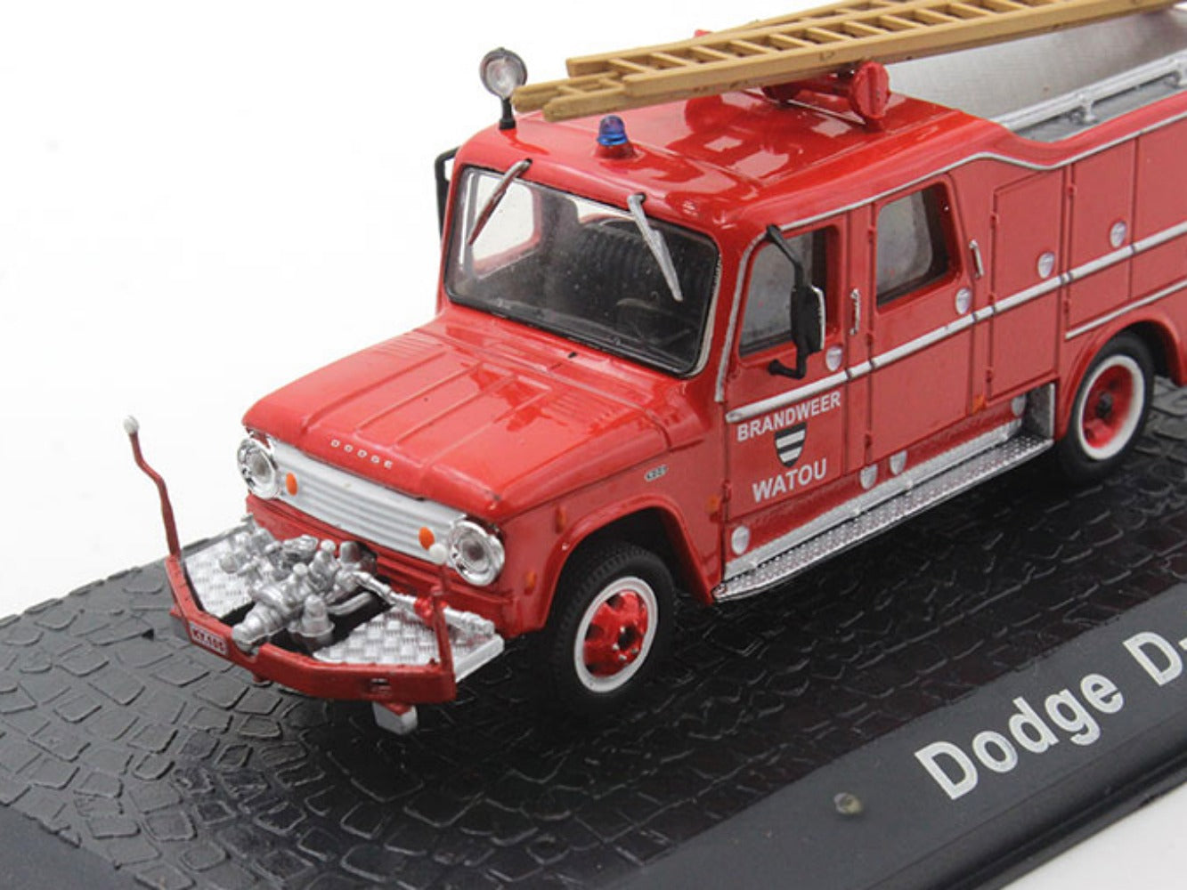 1/72 Scale Dodge D-500 Fire Engine Diecast Model